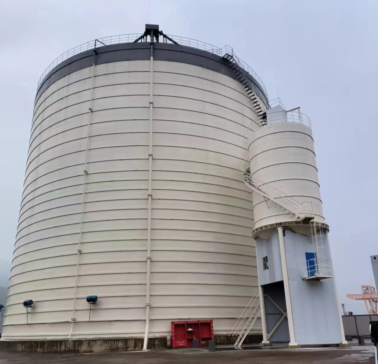 麻涌镇10万吨水泥钢板库